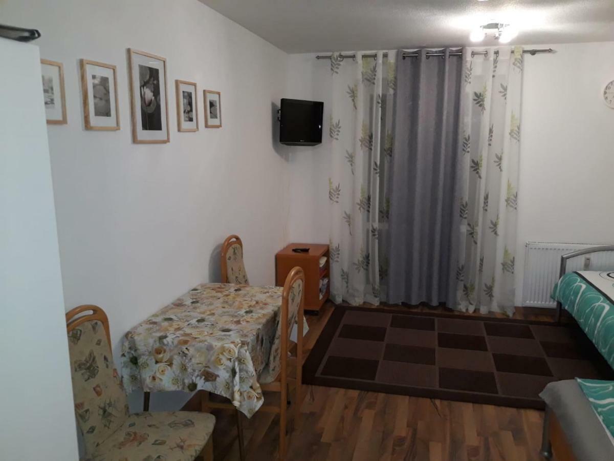 Apartment Homburg Uni-Naehe Kültér fotó